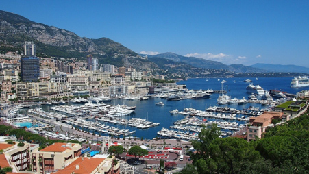 Monaco: The billionaire's Country - live. travel. blog.